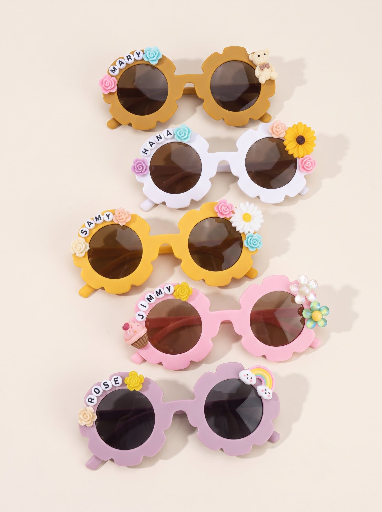 Sunglasses Decoration Station