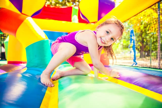 Last-Minute Party Planning Guide (Rentals That Save You)